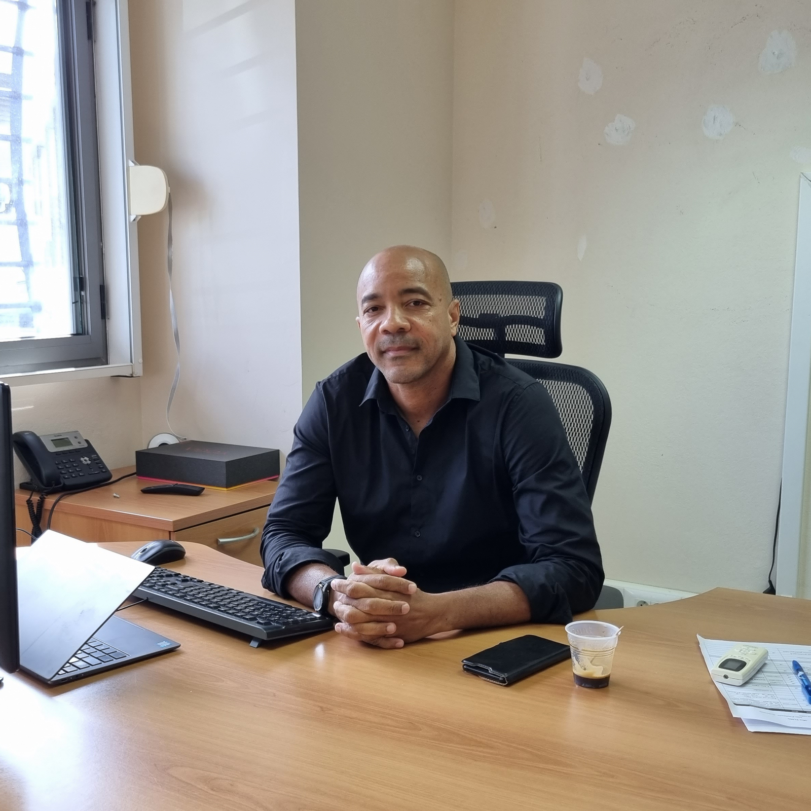 Directeur du GCS : Harris GLADONE